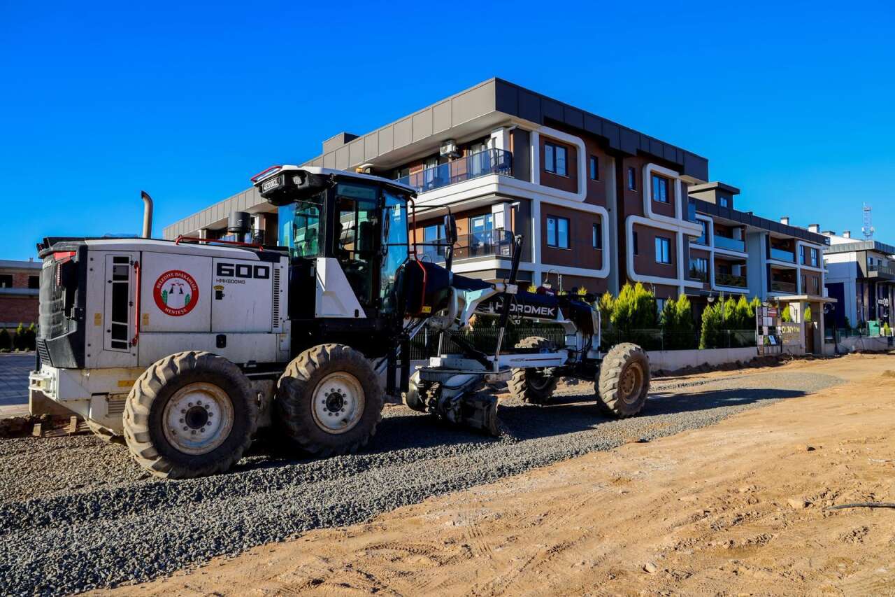 Menteşe Belediyesi’nden Kolejler Bölgesi’nde Üstyapı Çalışmaları Başladı 1